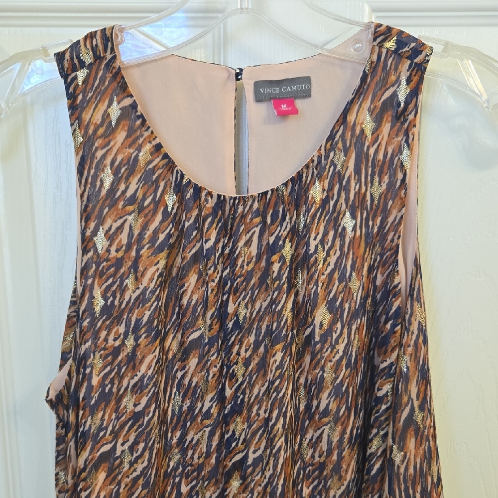 Vince Camuto Women's Brown and Gold Patterned Blouse